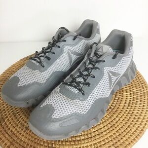 Reebok Zig Tech Gray Running Shoes Size 9.5 Mens